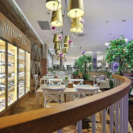 Hotel ジェシュフ エクステリア 写真